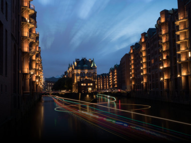 Foto Hamburg bei Nacht